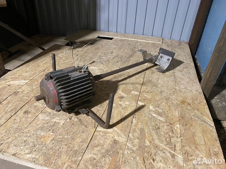 Электродвигатель 380