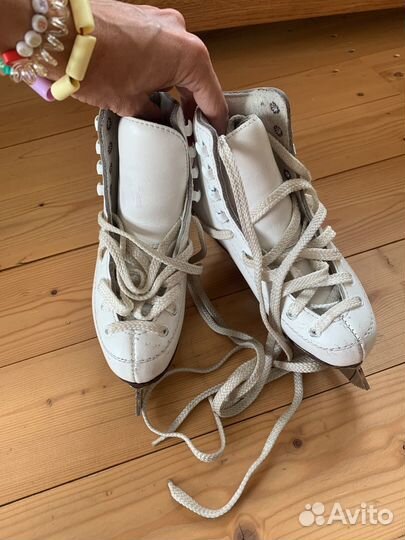 Коньки фигурные wifa 27 l