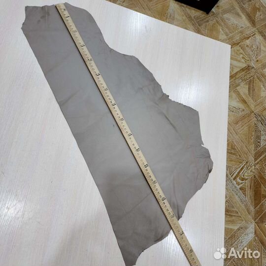 Полушкура тонкой натуральной кожи тауп 22 кв.дм