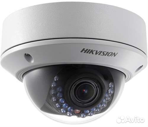 IP Камера видеонаблюдения купольная HikVision