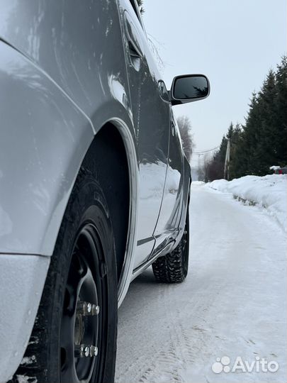 Toyota Vitz 1.0 AT, 1999, 290 000 км