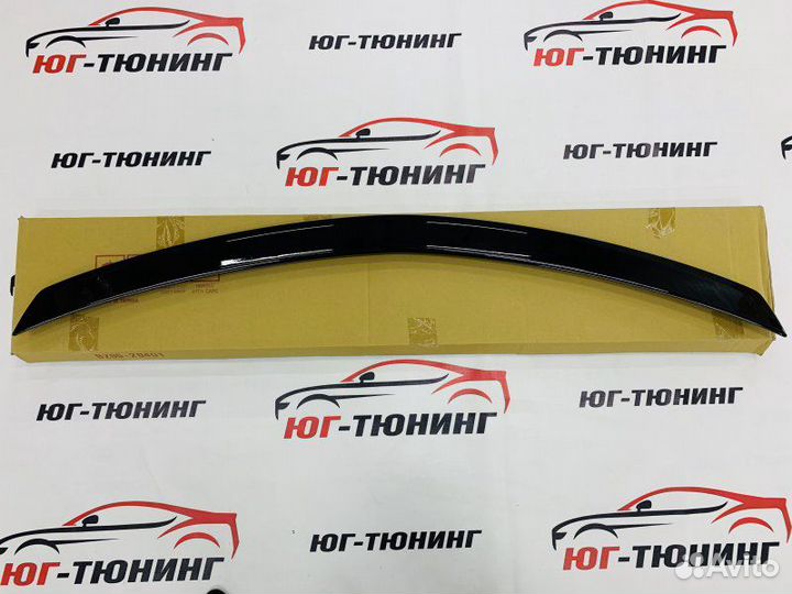 Спойлер Mercedes на крышку багажника С 204 Тайвань