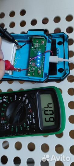 Портативный аккумулятор dexp Solar Power черный