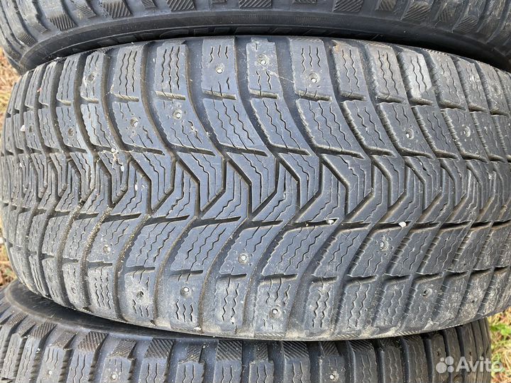Michelin X-Ice North 3 225/55 R17