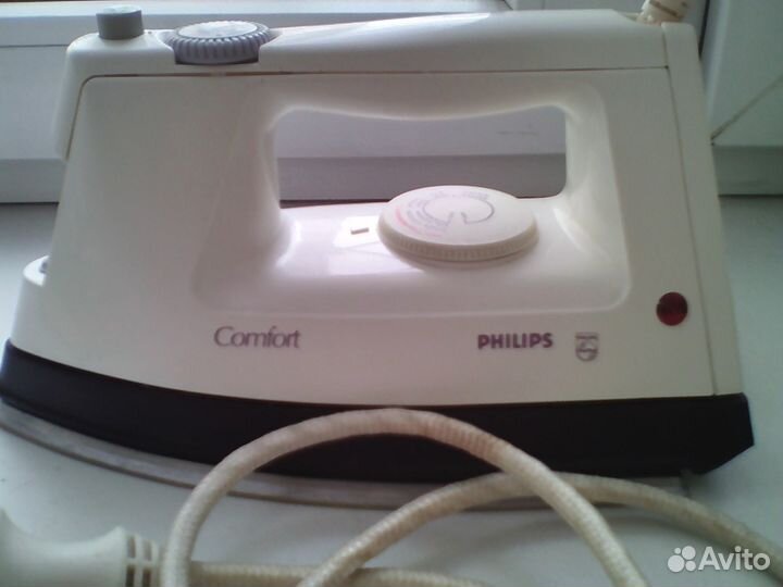 Утюг с отпаривателем и регулятором Фея 233