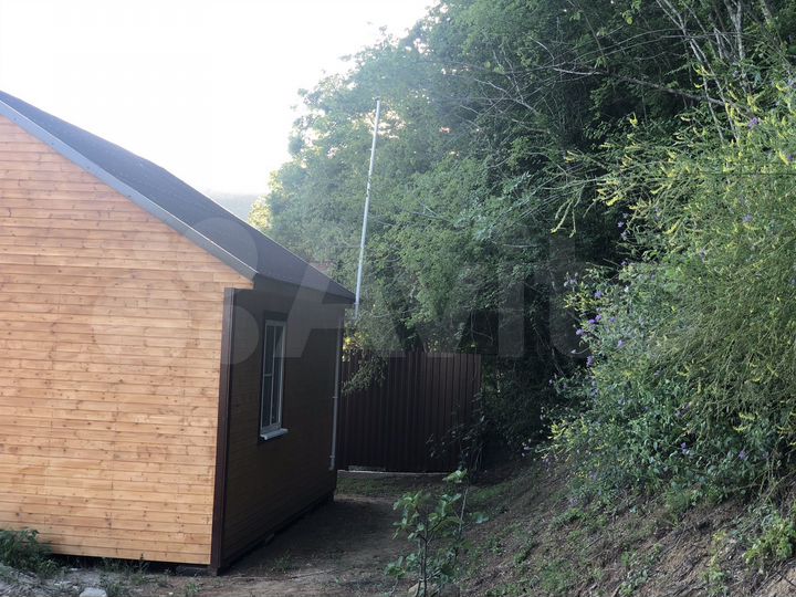 Дом 36 м² на участке 6 сот.