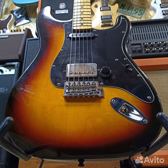 Электрогитара Fender Stratocaster HS Sunburst 2002