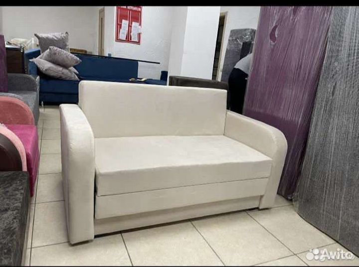 Диван чебурашка