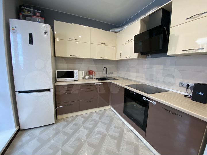 2-к. квартира, 61,3 м², 1/3 эт.