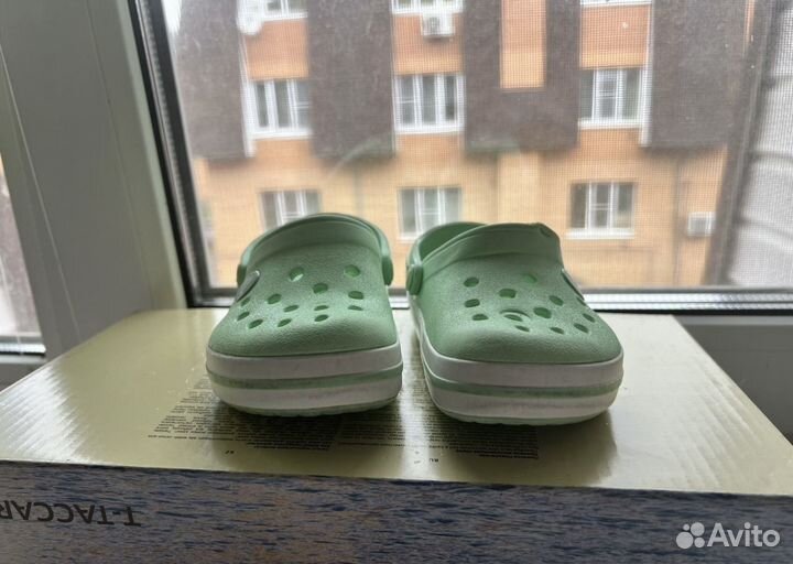 Сабо crocs c8 мятные 25 размер