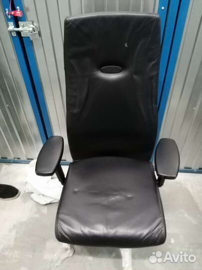 Кресло офисное koenig neurath б/у