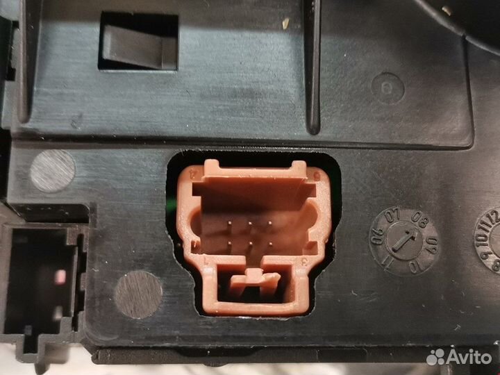 Переключатель для Peugeot-Citroen Berlingo 2 (B9)