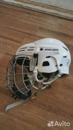 Шлем хоккейный bauer