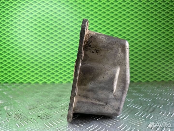 Поддон двигателя Volkswagen Bora AVU 1.6 102 Л.С