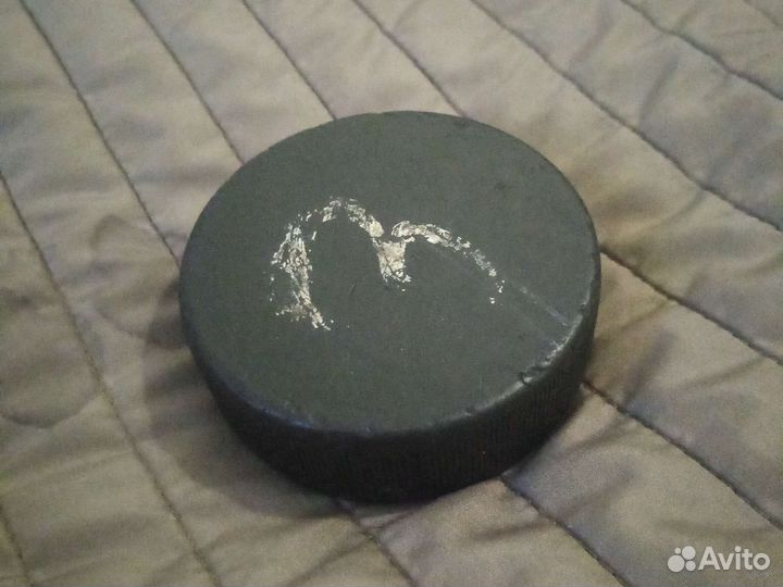 Шайбы для игры в хоккей