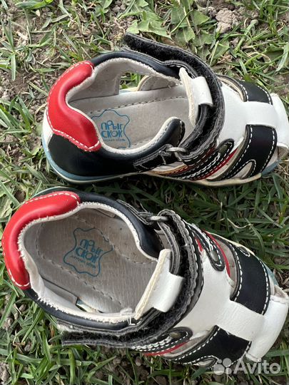Сандалии для мальчика 20 размер