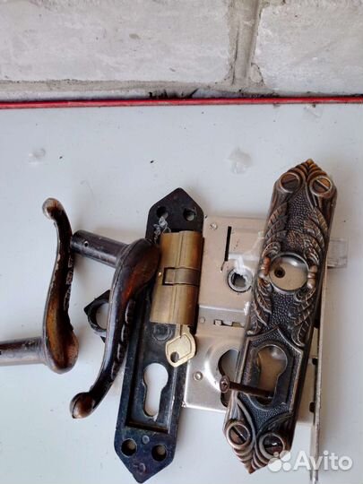 Замок на дверь