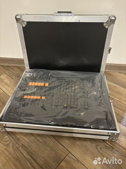 Grand MA Command Wing (3pin) + Case