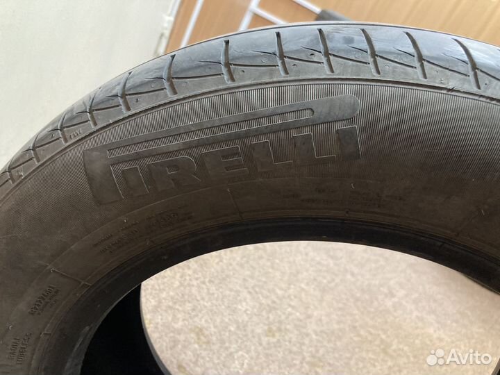 Pirelli Carrier 15/75 R15