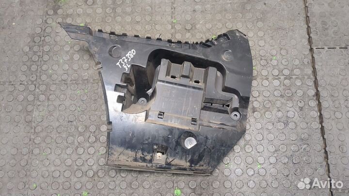 Кронштейн бампера BMW 5 F10, 2011