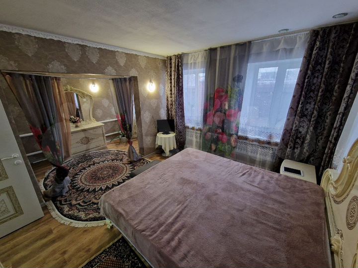 Дом 188,4 м² на участке 5,3 сот.