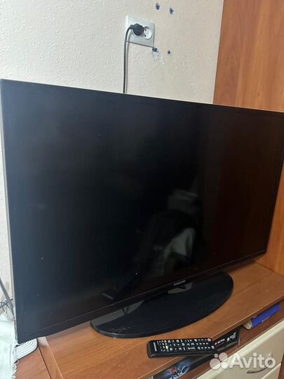 Телевизор samsung