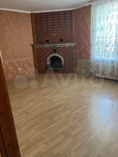 3-к. квартира, 117,9 м², 1/1 эт.