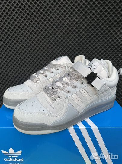 Кроссовки adidas bad bunny