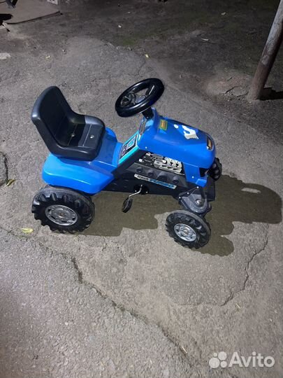 Синий трактор