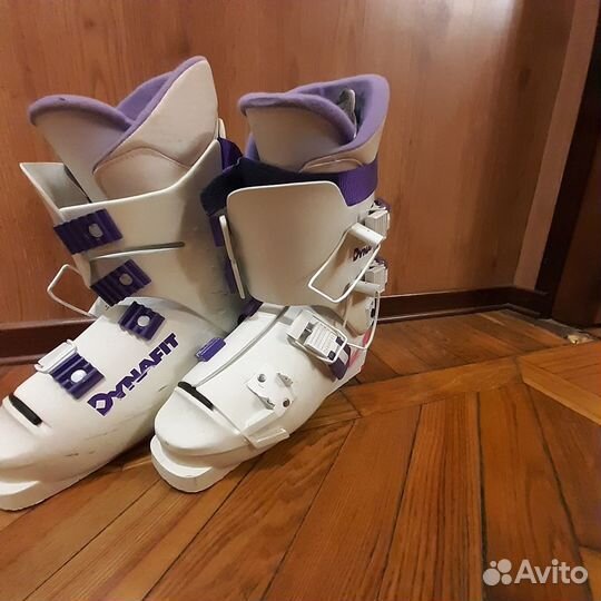 Горнолыжные ботинки