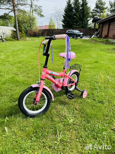 Детский трехколесный велосипед