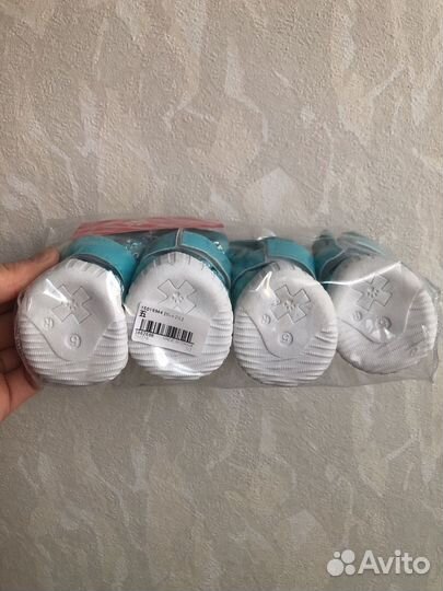 Обувь для собак мелких пород