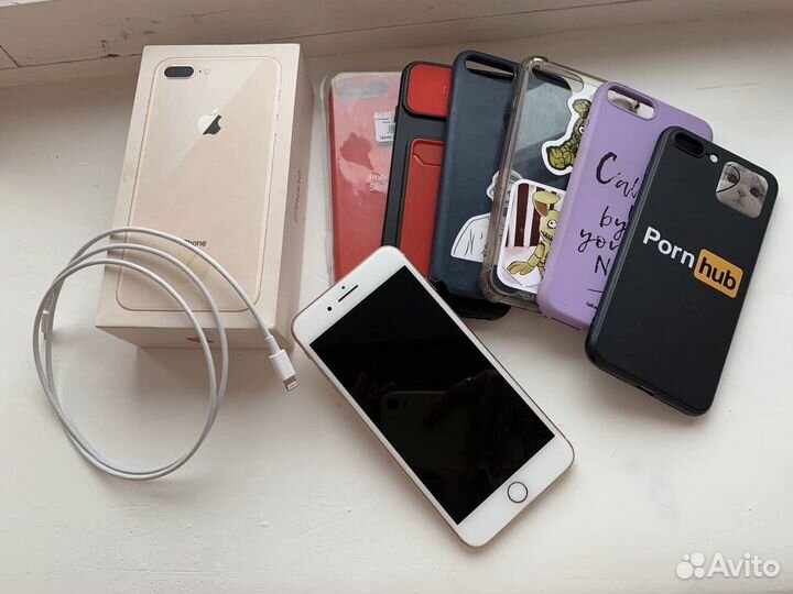 iPhone 8 Plus, 64 ГБ