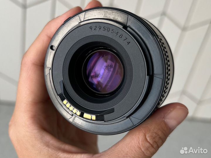 Объектив canon 50mm 1 8