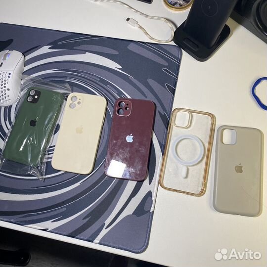 Чехол на iPhone 11 бесплатно