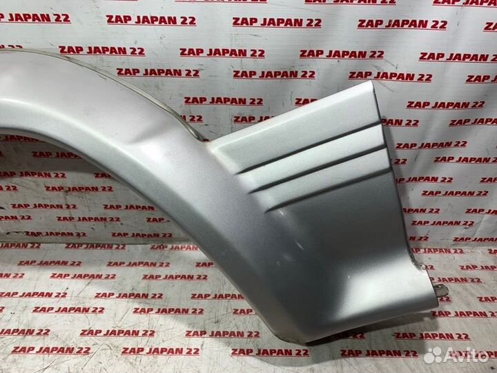 Расширитель крыла передний левый Mitsubishi Pajero