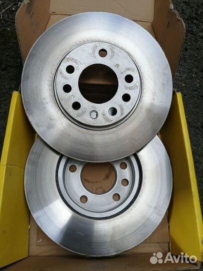 Тормозные диски и колодки Textar