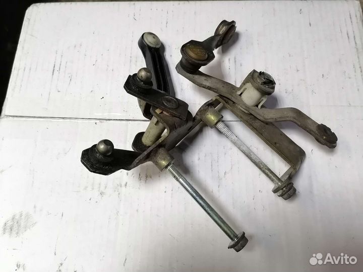 Кулиса МКПП VW Golf 4,VAG 1J0711731A