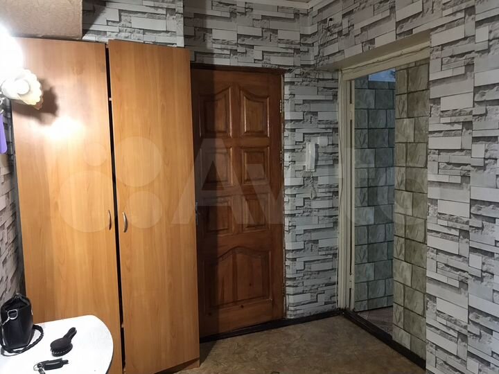 2-к. квартира, 49 м², 1/5 эт.