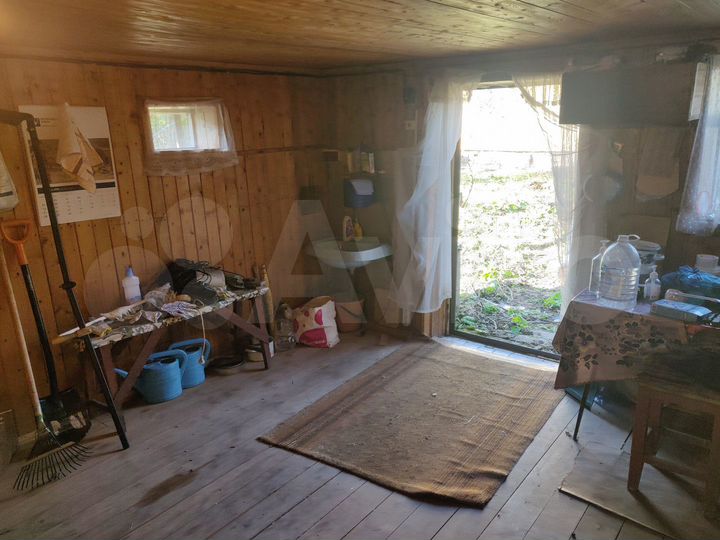 Дом 40 м² на участке 6 сот.