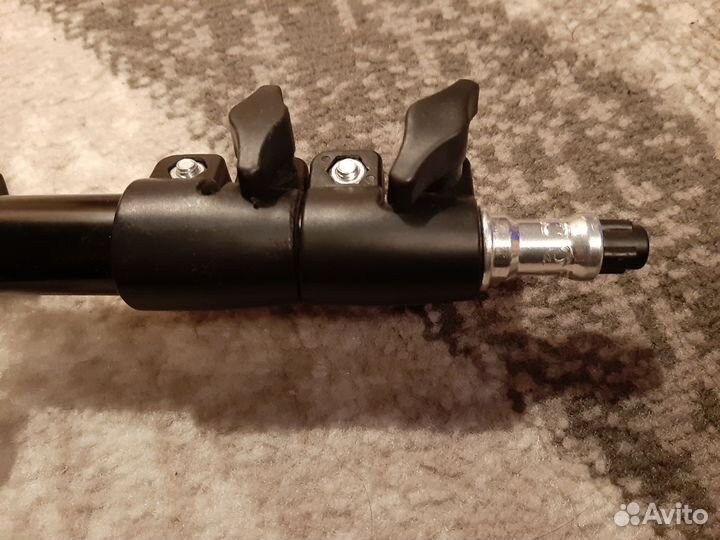 Штатив, стойка