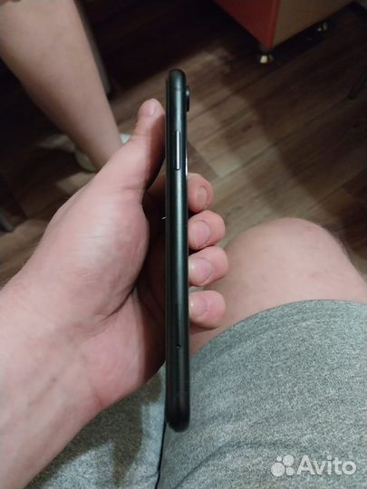 iPhone, 4 ГБ