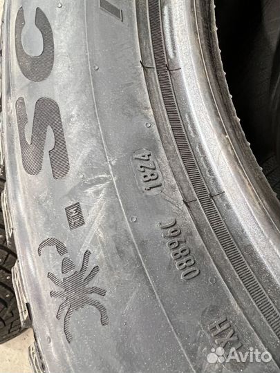 Pirelli Scorpion 235/55 R19 и 255/50 R19 105H