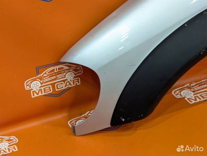 Крыло переднее левое w163 ML-class 112.942