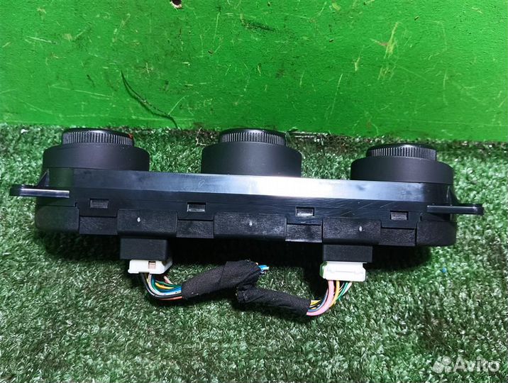 Панель управления отопителя KIA ceed (ED) 2008