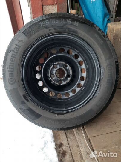 R15 Continental UltraContact 195/65, PCD 5x112 DIA 57.1