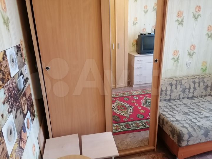 Комната 11,4 м² в 4-к., 6/9 эт.