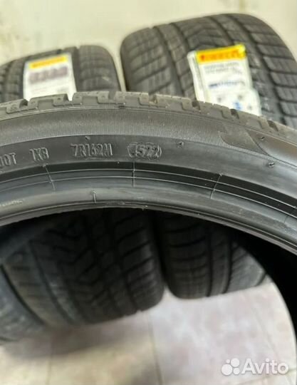 Pirelli Scorpion Winter 305/35 R21 109V