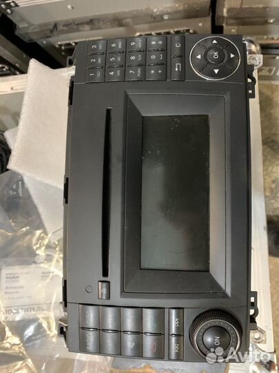 Mercedes mf2830 штатная магнитола 906/639