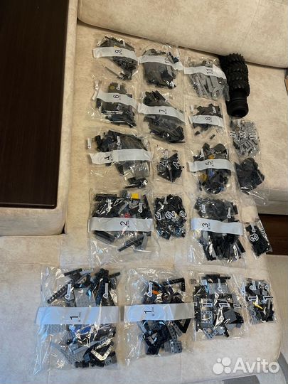 Lego 76240 Тумблер 2049д. некомплект